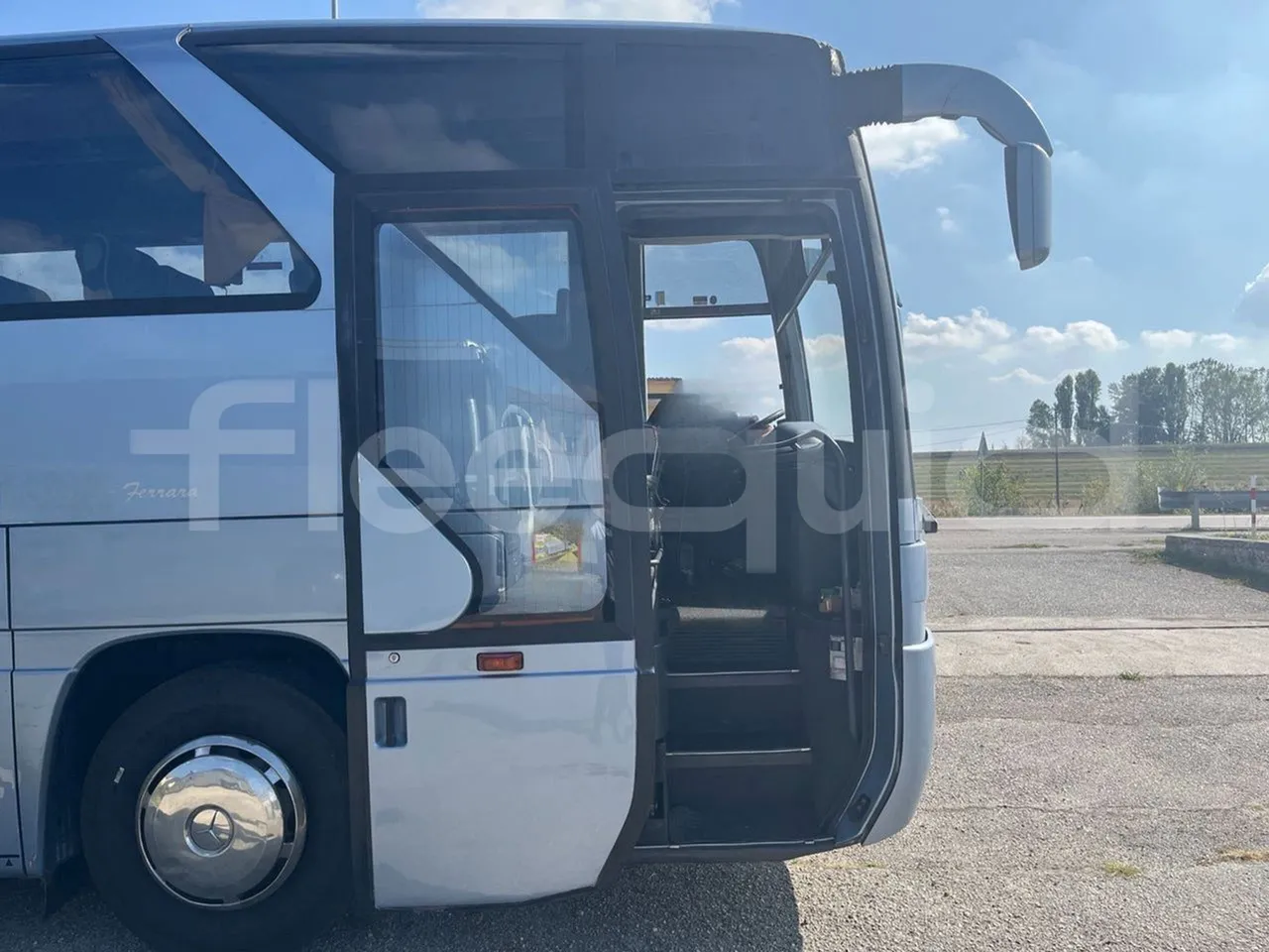 Mercedes-Benz 0 350 P55E3 -EUR3-310kW -11.98m - front door 1 open