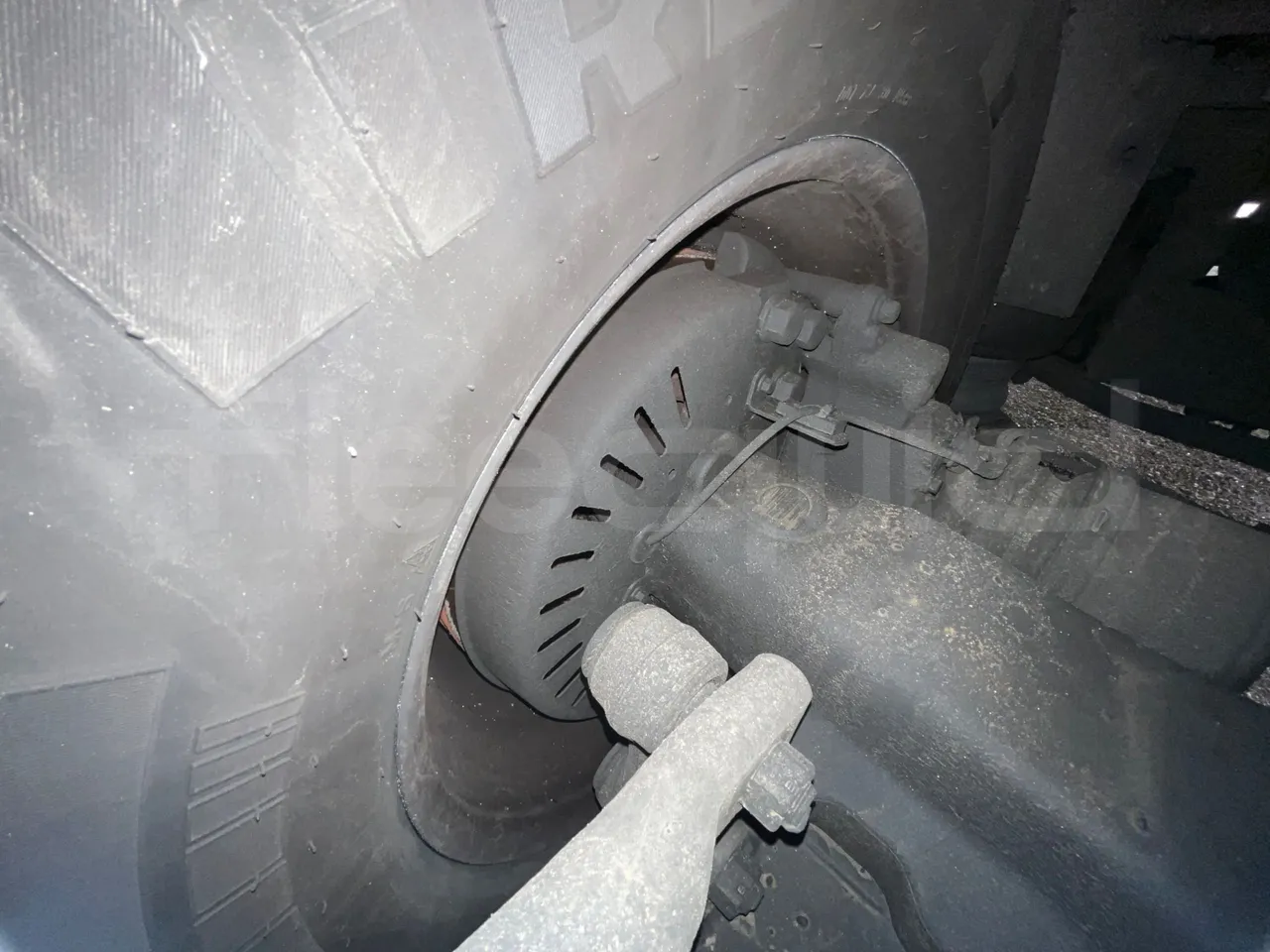 Volvo Beulas Glory B3RJ3C60C - Euro 6 - 345 kW - 14.600 mt - axle 2 discs right