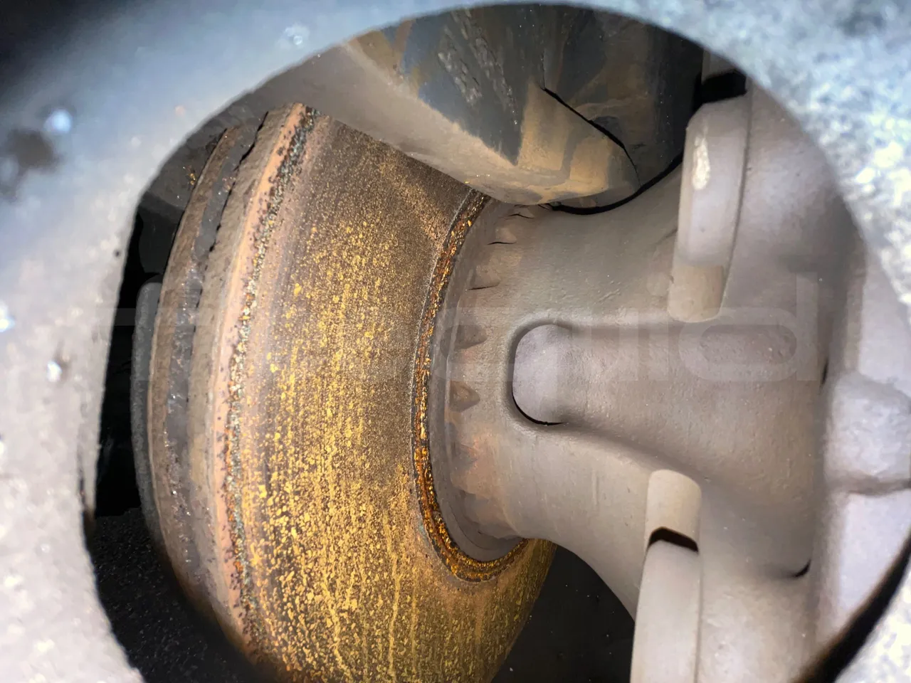 Volvo Beulas Glory B3RJ3C60C - Euro 6 - 345 kW - 14.600 mt - axel 3  discs right