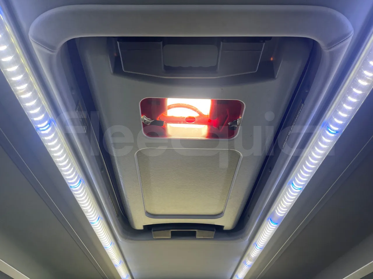 Volvo Beulas Glory B3RJ3C60C - Euro 6 - 345 kW - 14.600 mt - roof hatch 2