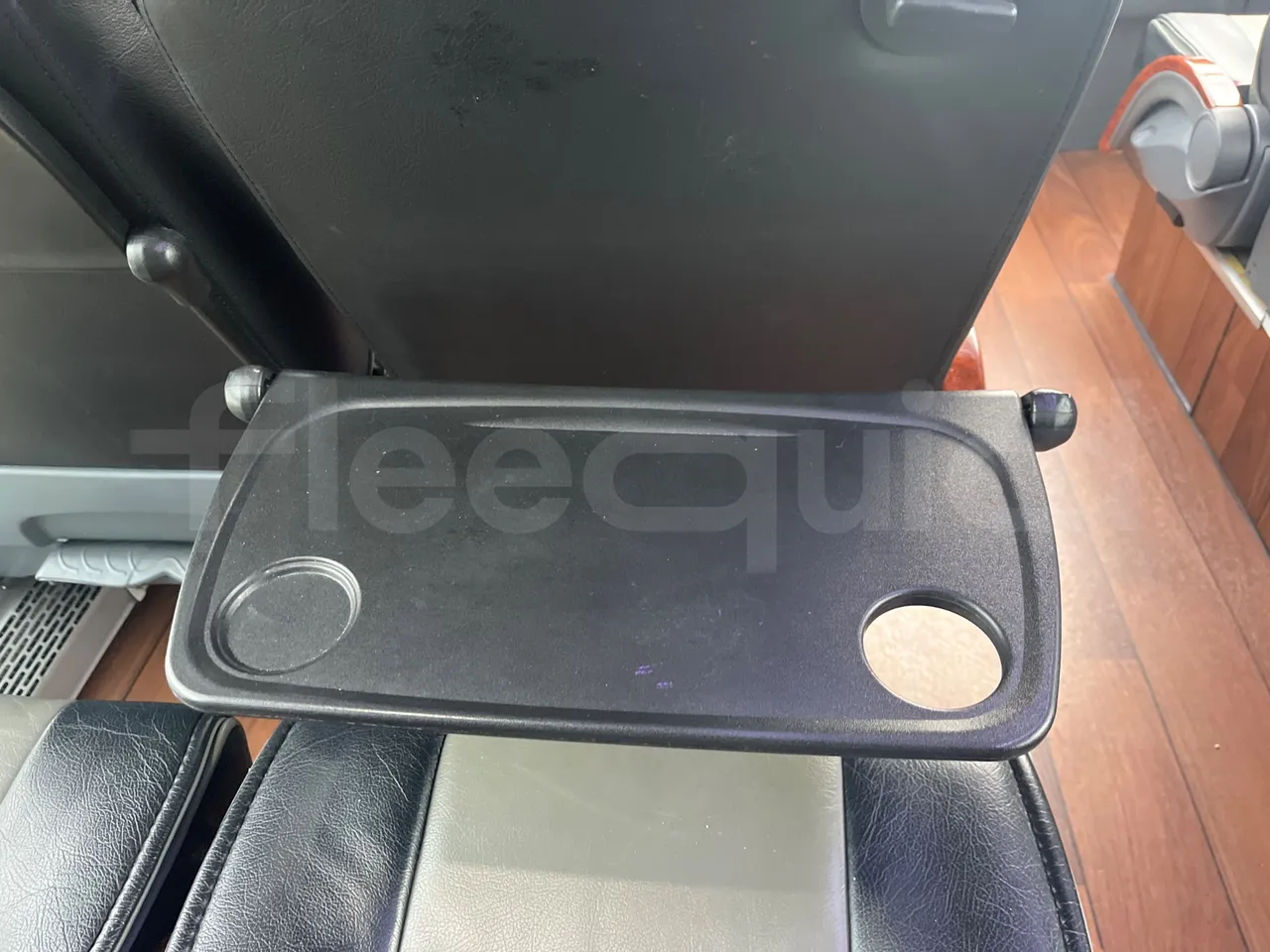 Volvo Beulas Glory B3RJ3C60C - Euro 6 - 345 kW - 14.600 mt - table detail photo