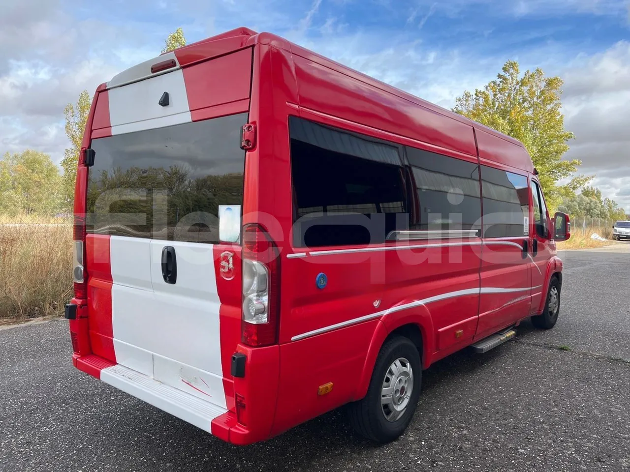 Fiat Ducato 250EDMMCBZL - EUR4 - 115.5kW - 6.363m - 3/4 right rear doors closed