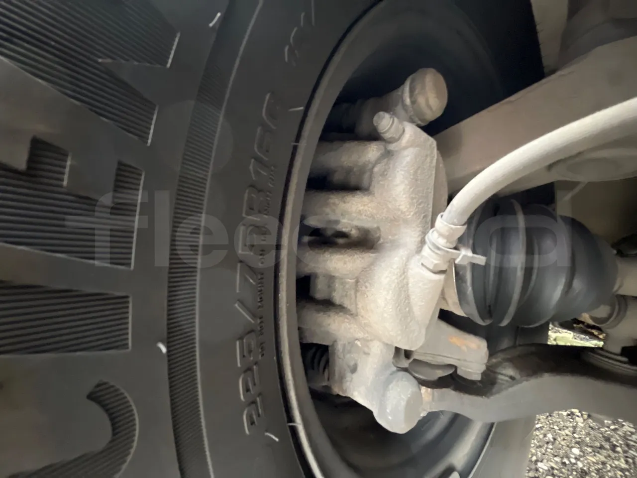 Fiat Ducato 250EDMMCBZL - EUR4 - 115.5kW - 6.363m - front brake calipers right