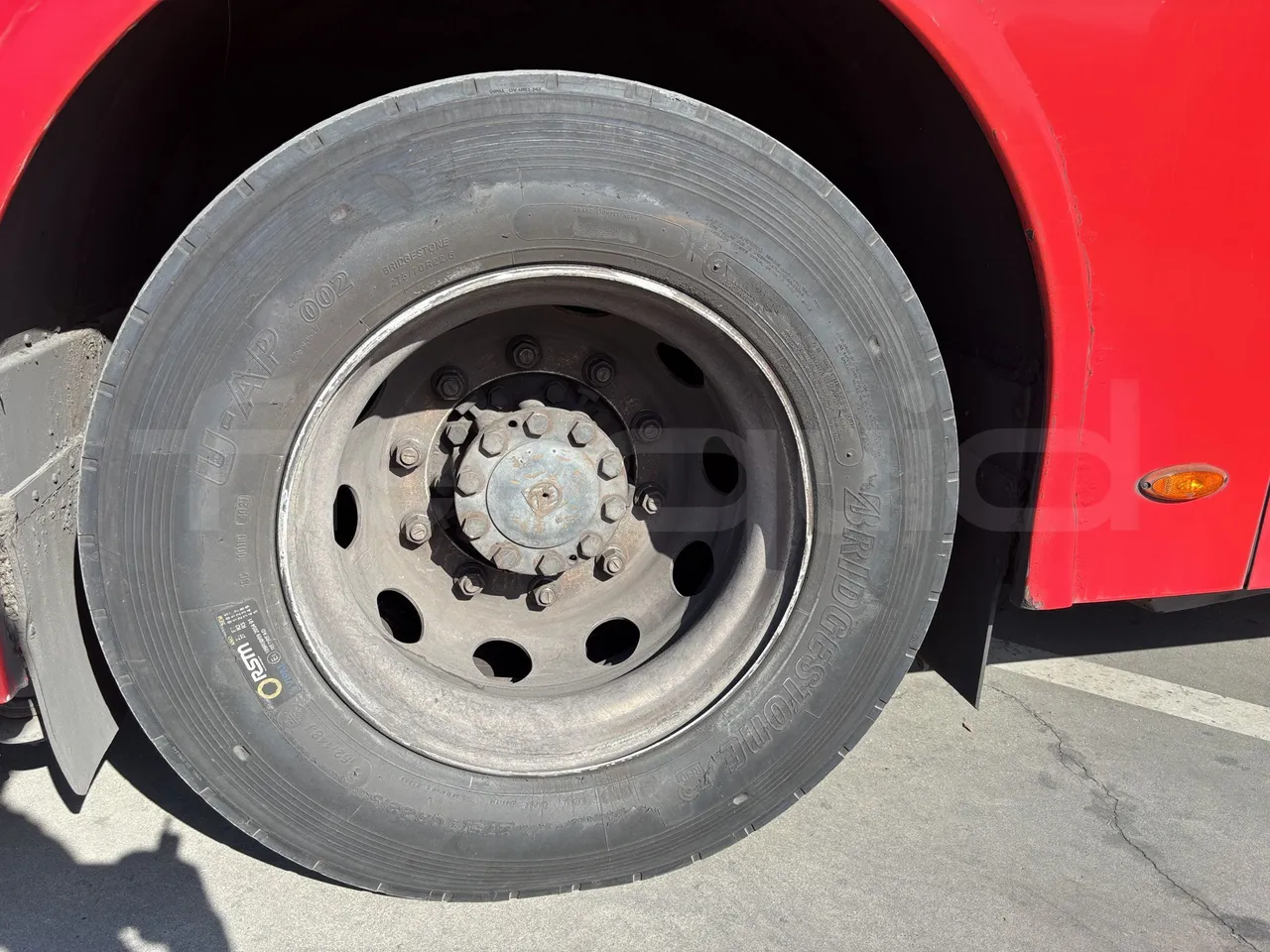 Man Castrosua - Second Axle Left Side: Complete Wheel