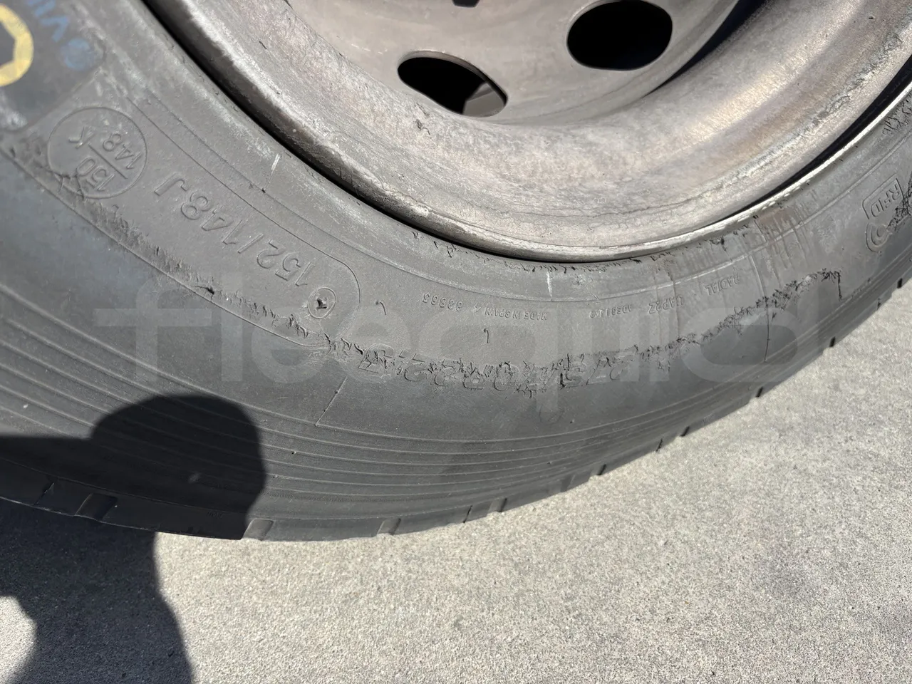 Man Castrosua - Second Axle Left Side: Tyre Size