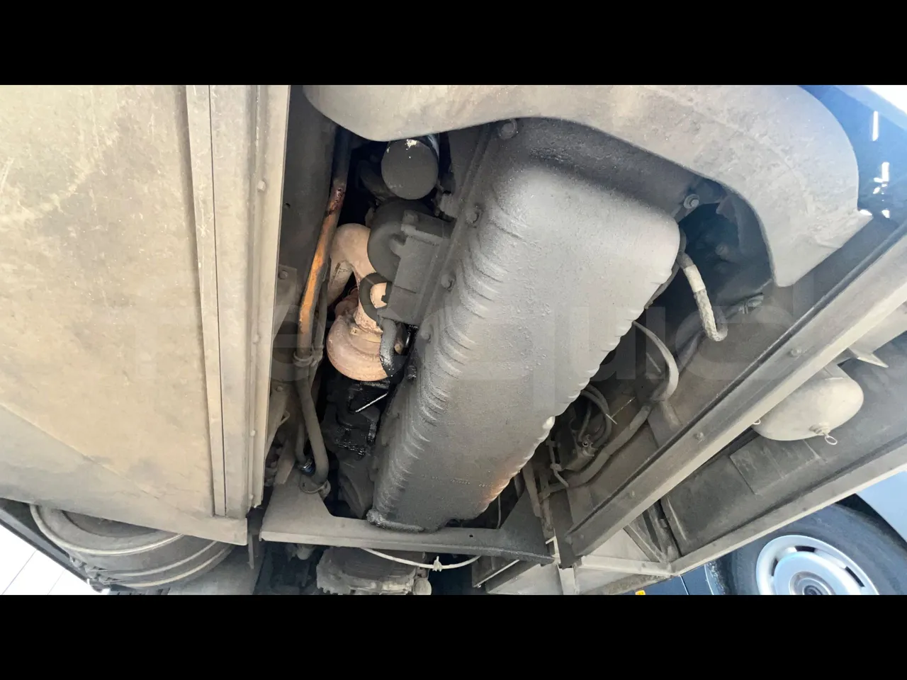 Scania Irizar K420EB -EUR4-309kW-12.92m - engine without protection