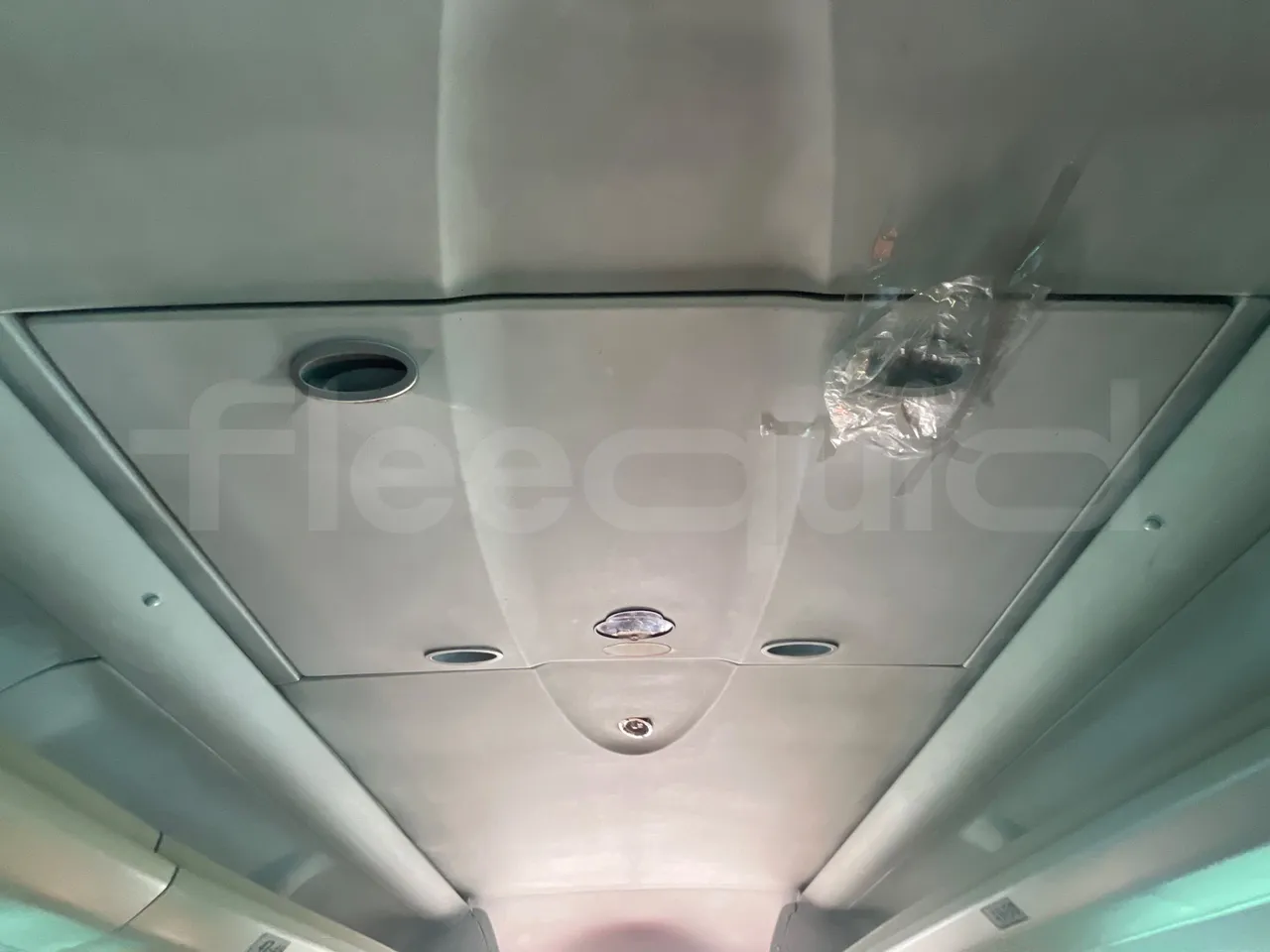 Scania Irizar K420EB -EUR4-309kW-12.92m - roof hatch 1