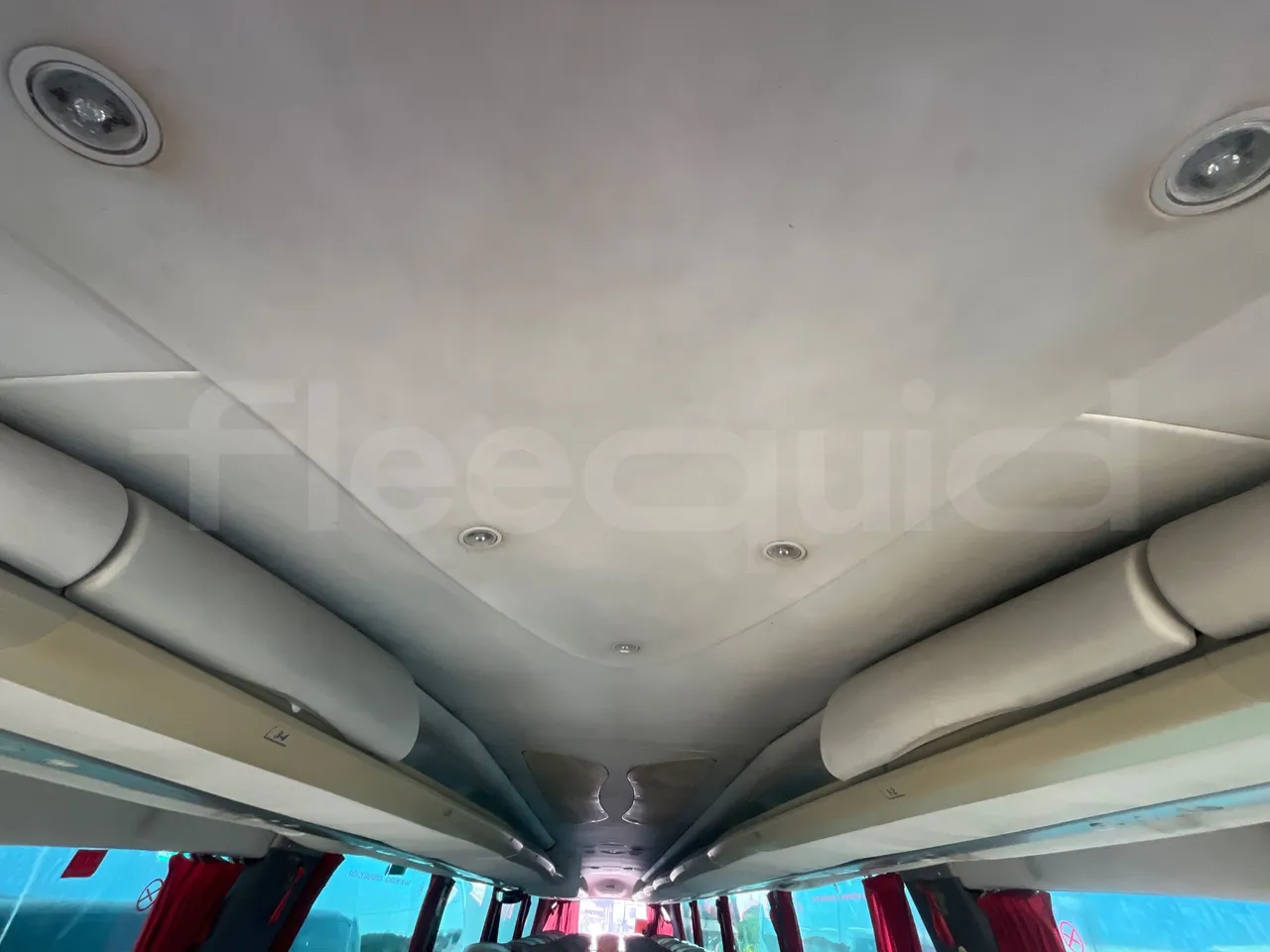 Scania Irizar K420EB -EUR4-309kW-12.92m - overhead compartments photo