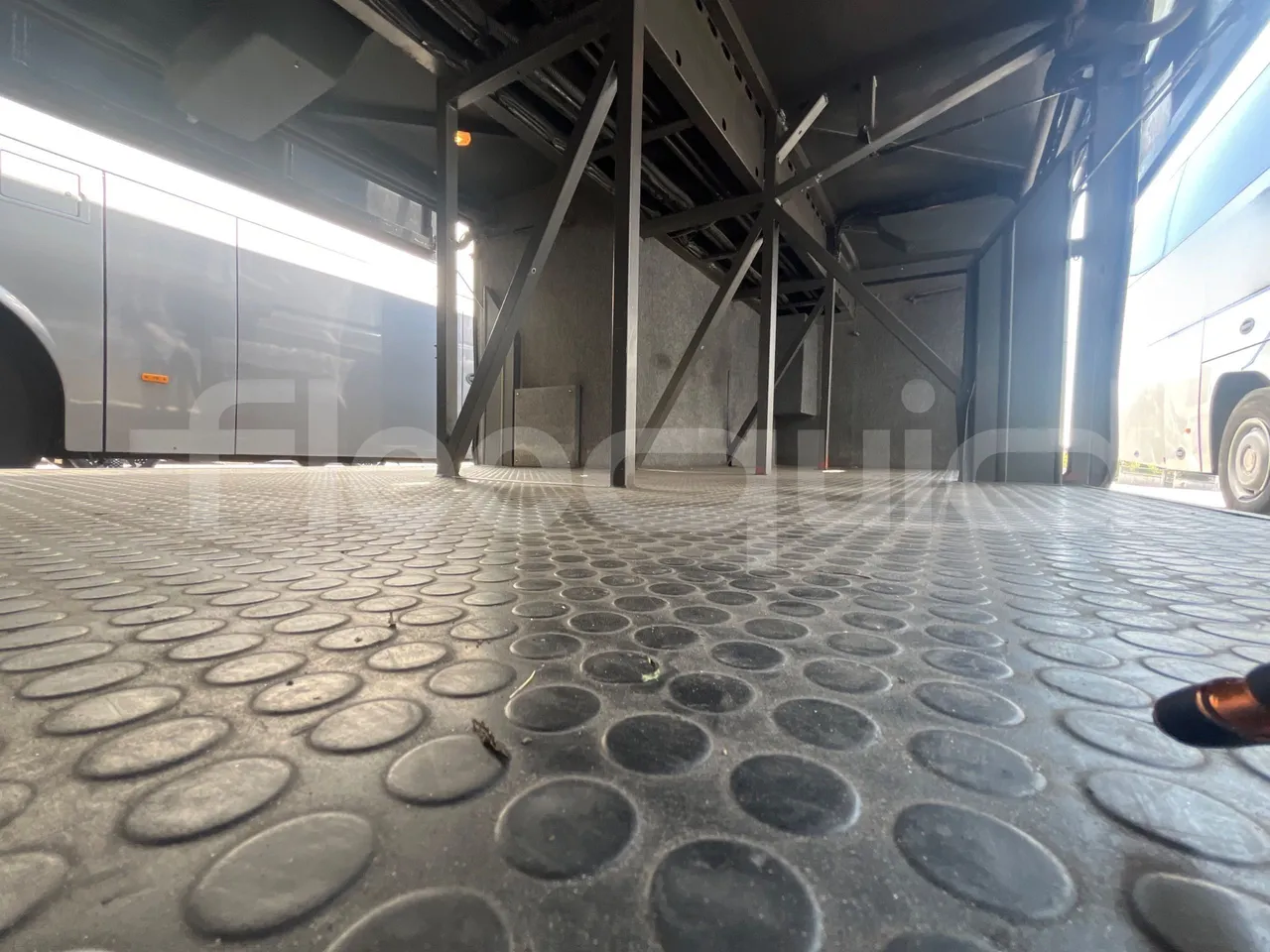 Scania Irizar K420EB -EUR4-309kW-12.92m - under carpet photo