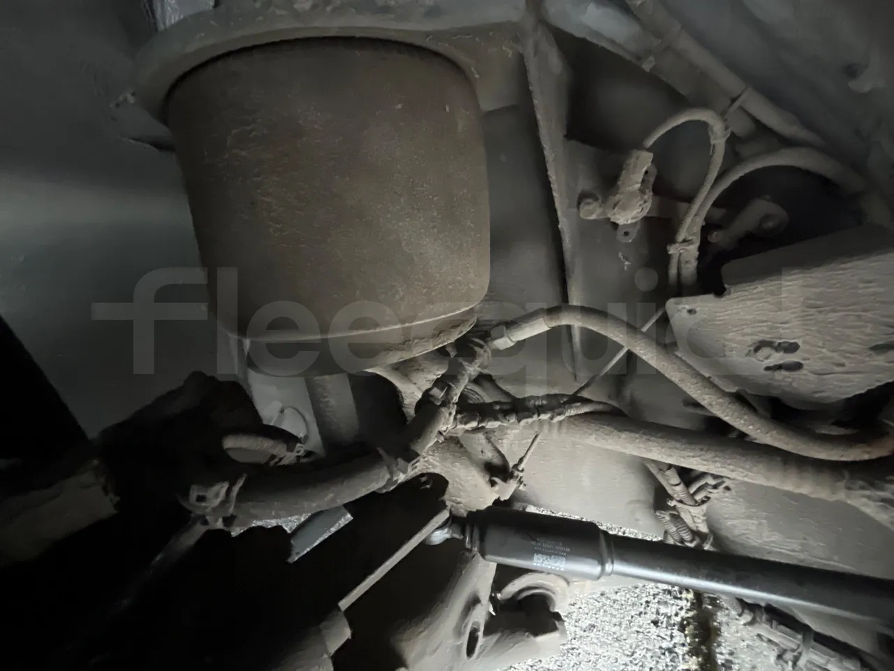 Man Lion's City A21 - EUR5 - 206kW - 11.980m - front shock absorbers right