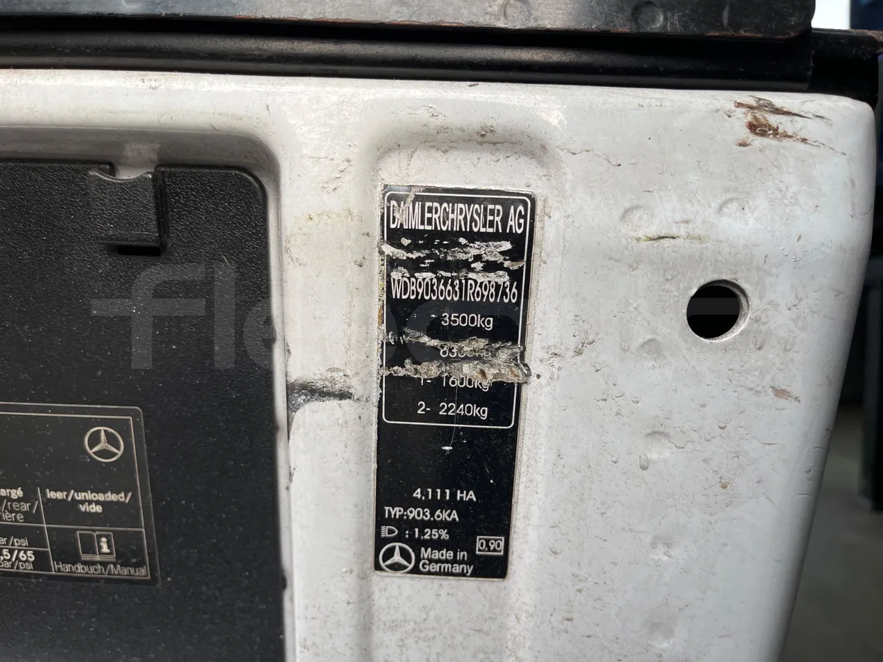 Mercedes-Benz 313 CDI   CDI - Euro3 - 95kW - 5.640mt - vehicle plate photo