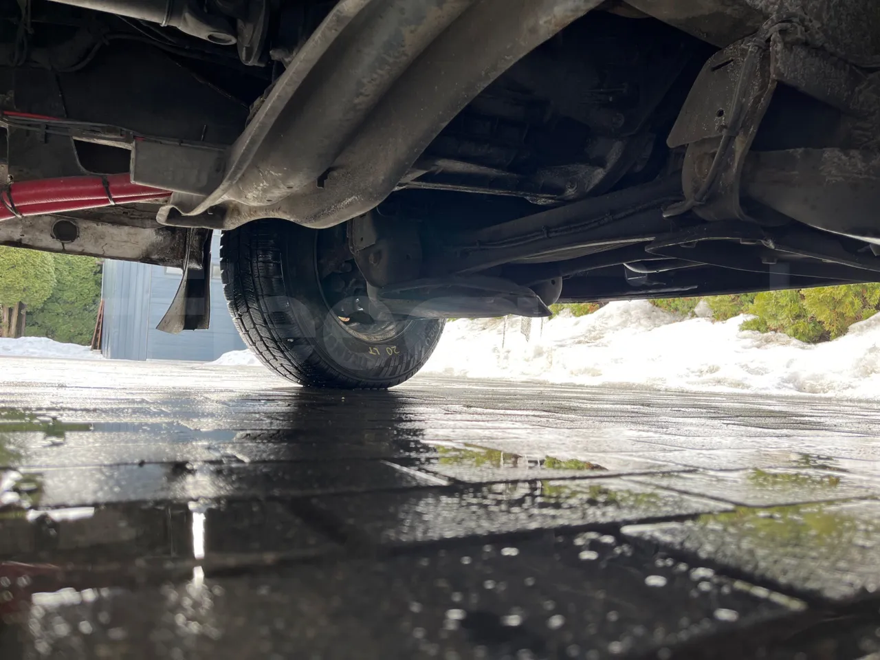 Mercedes-Benz 313 CDI   CDI - Euro3 - 95kW - 5.640mt - front axle right side