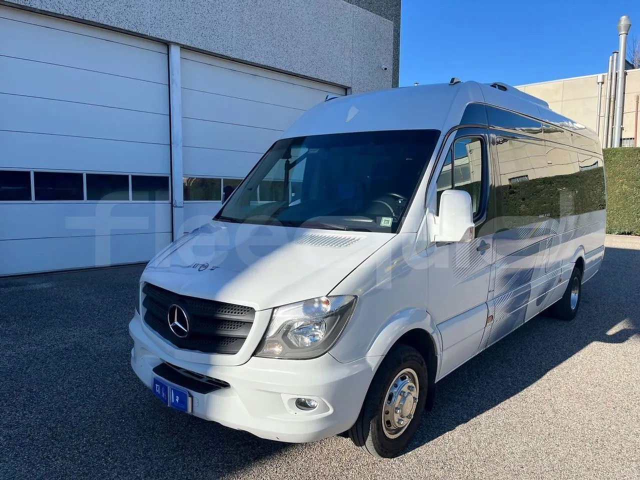 Mercedes-Benz Sprinter 906BB50 - Euro6 - 140kW - 7.361mt - 3/4 front left