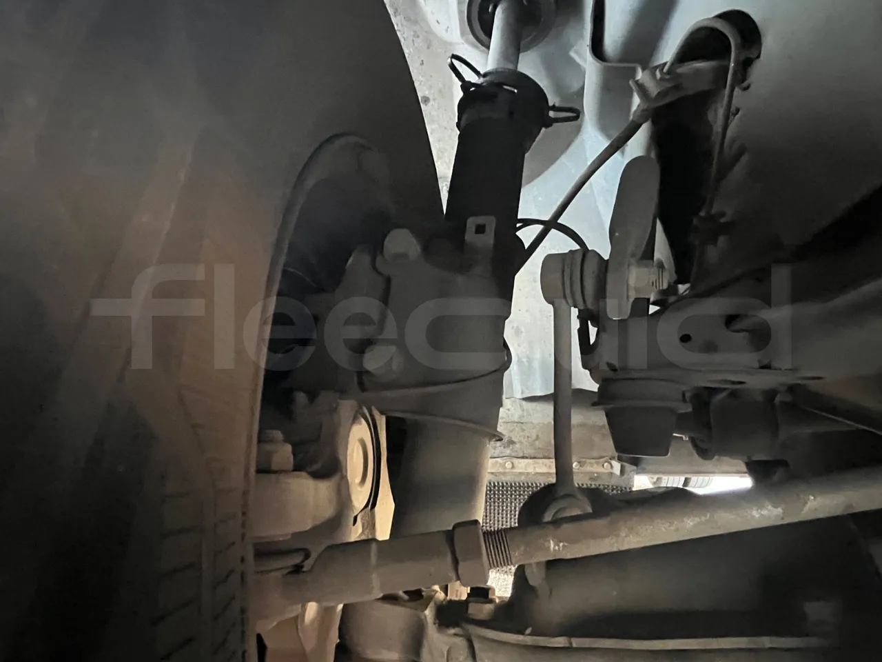 Mercedes-Benz Sprinter 906BB50 - Euro6 - 140kW - 7.361mt - front air springs right