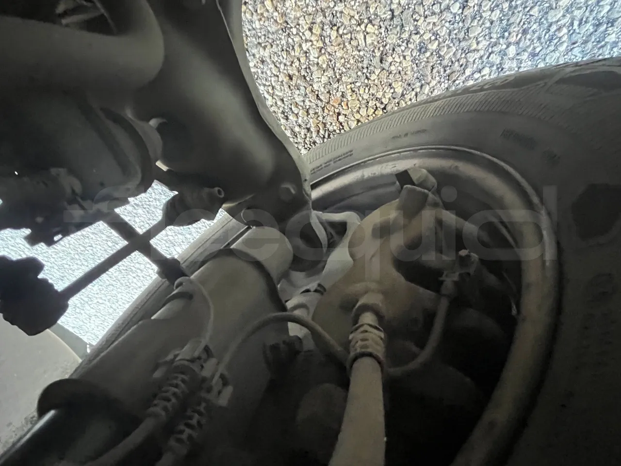 Mercedes-Benz Sprinter 906BB50 - Euro6 - 140kW - 7.361mt - front brake calipers left