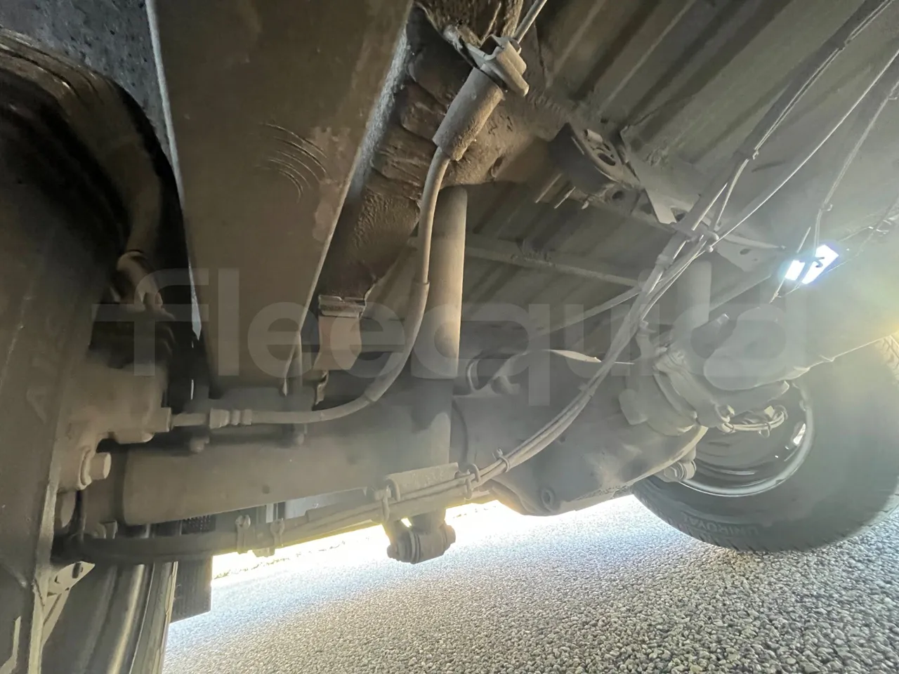 Mercedes-Benz Sprinter 906BB50 - Euro6 - 140kW - 7.361mt - axle 2 shock absorbers 1 right