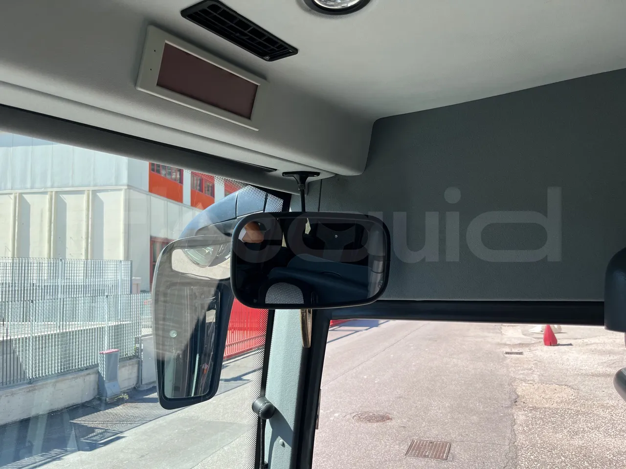 Mercedes-Benz Tourino - Image