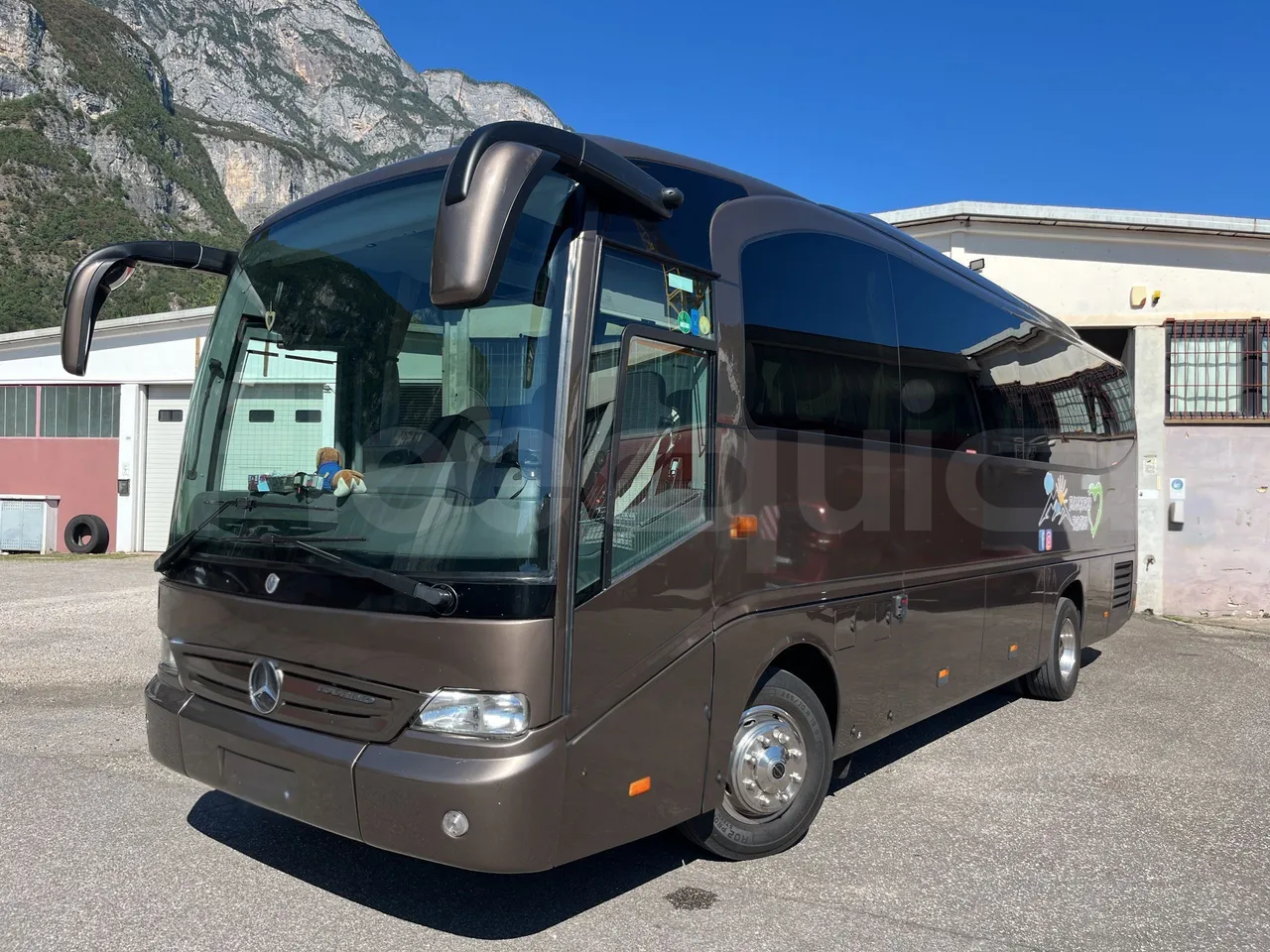 Mercedes-Benz Tourino - 3/4 Front Left Side
