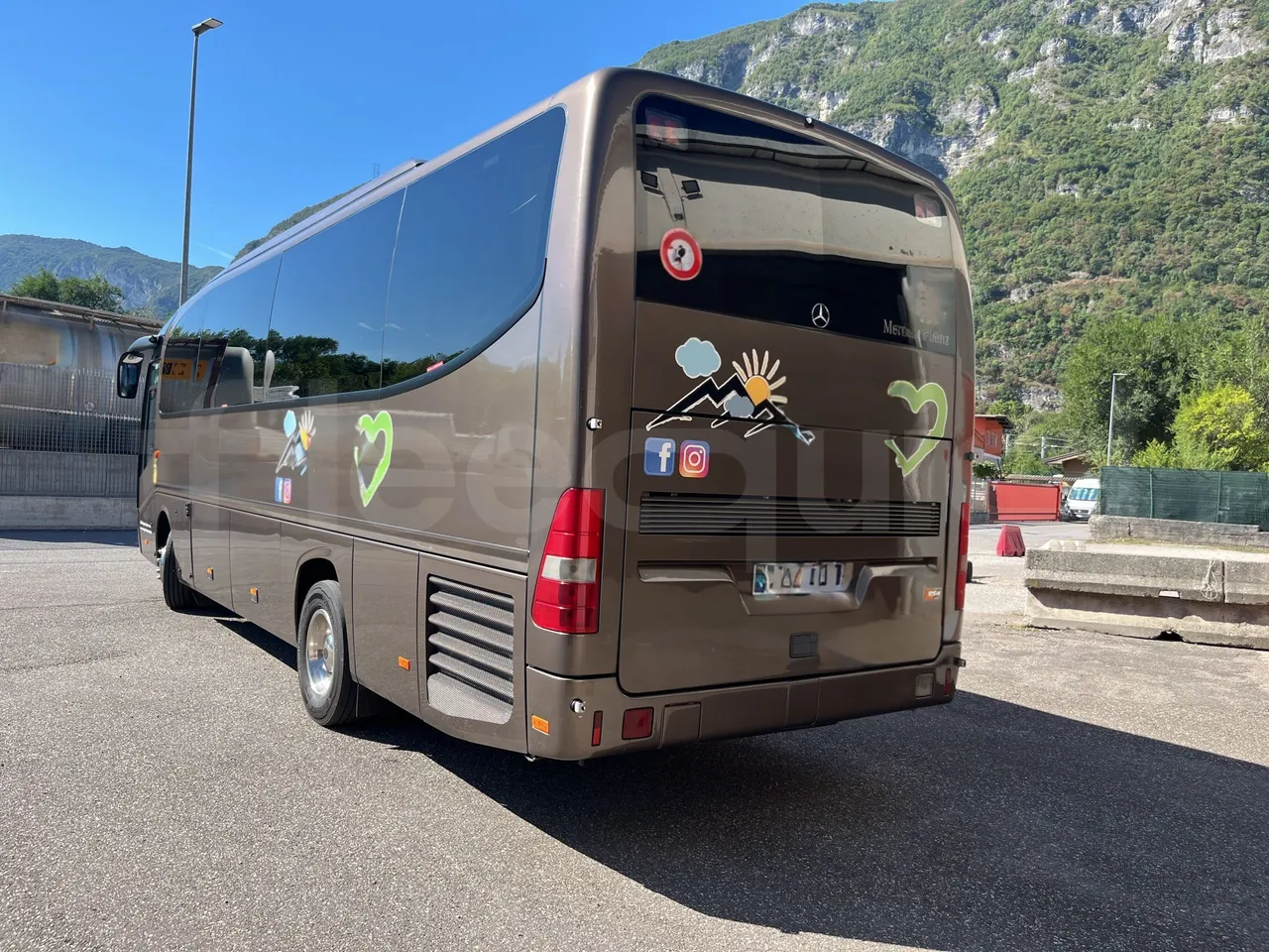 Mercedes-Benz Tourino - 3/4 Rear Left Side