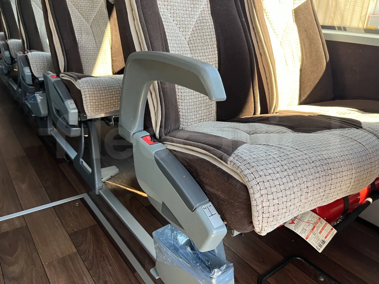 Mercedes-Benz Tourino - Armrest