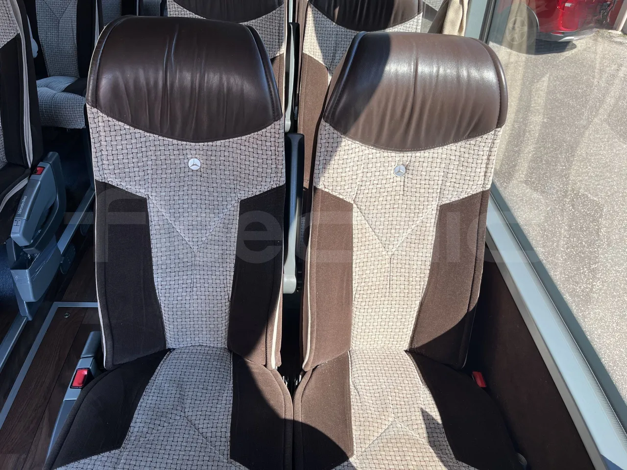 Mercedes-Benz Tourino - Seats