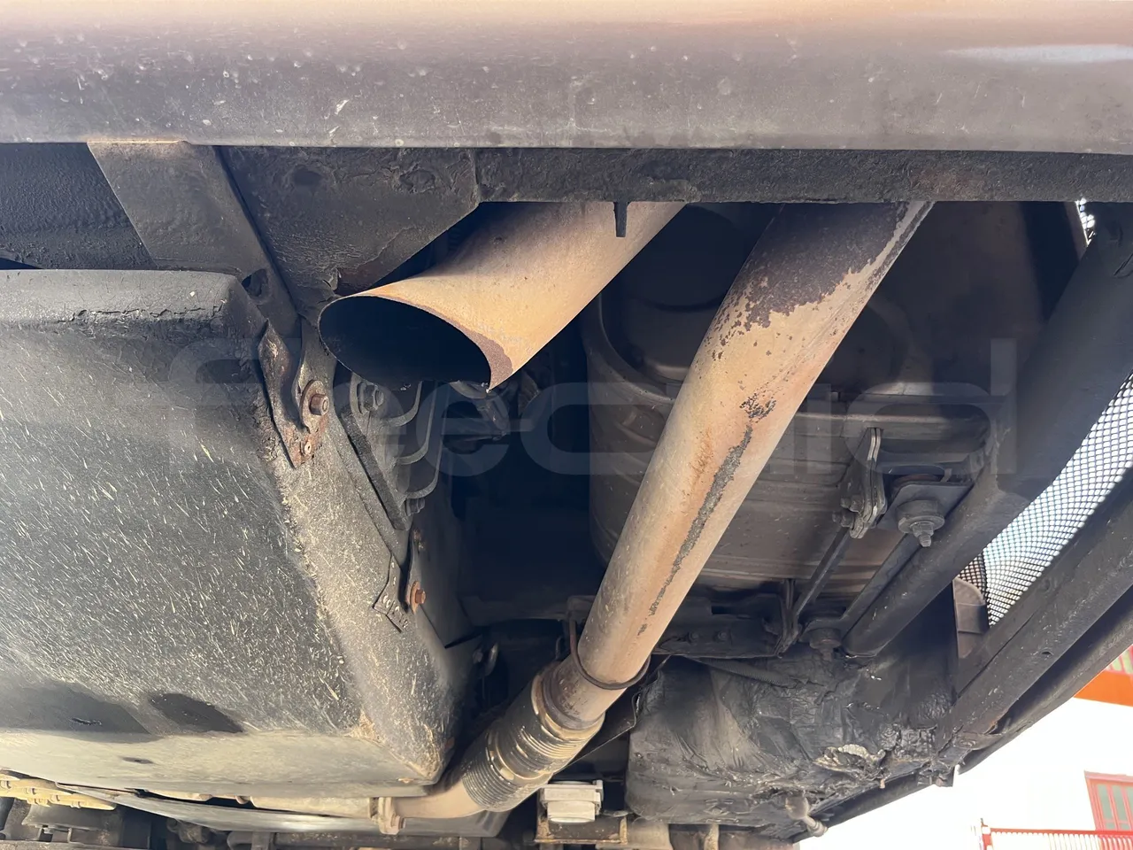 Mercedes-Benz Tourino - Exhaust