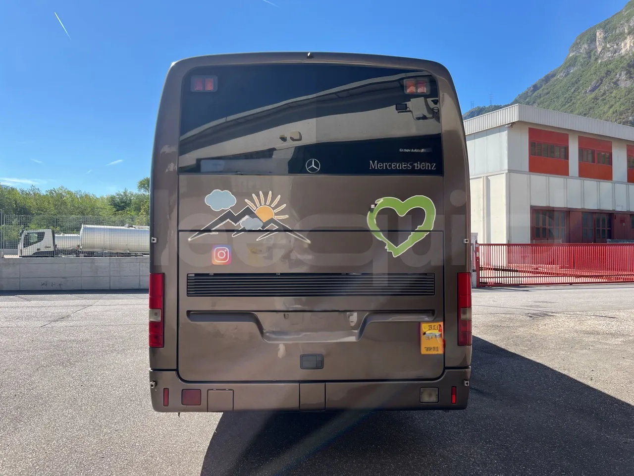Mercedes-Benz Tourino - Rear