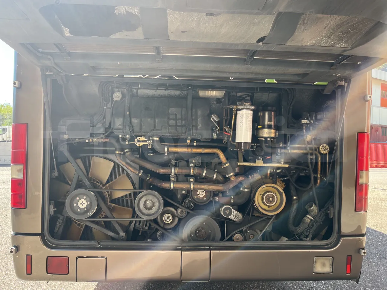 Mercedes-Benz Tourino - Rear Hatch Open