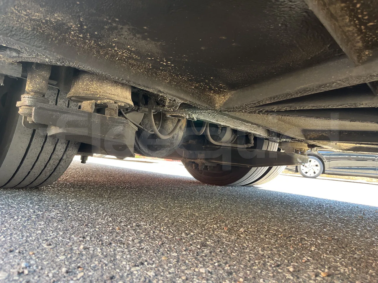 Mercedes-Benz Tourino - Third Axle Right Side