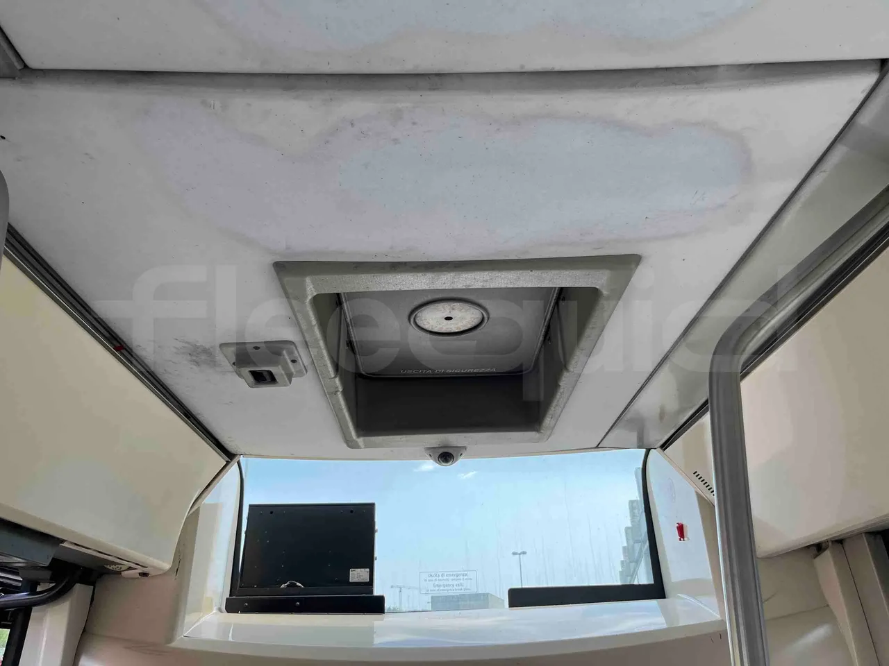 Iveco Citelis - Roof Hatch 2