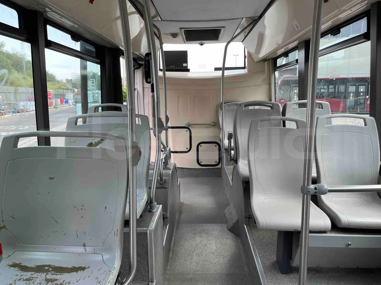 Iveco Citelis - Reverse Seats From Middle Position