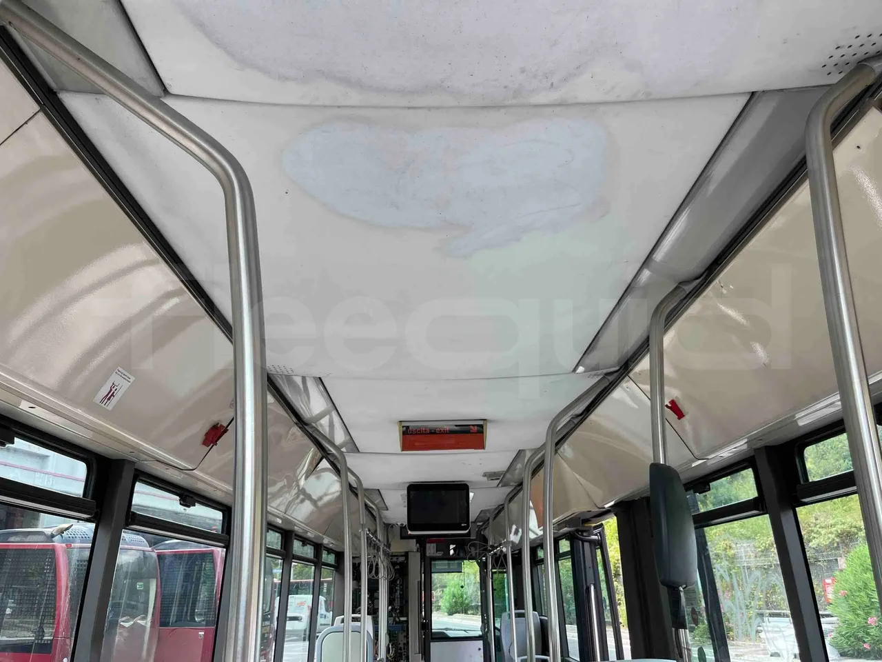 Iveco Citelis - Overhead Compartments