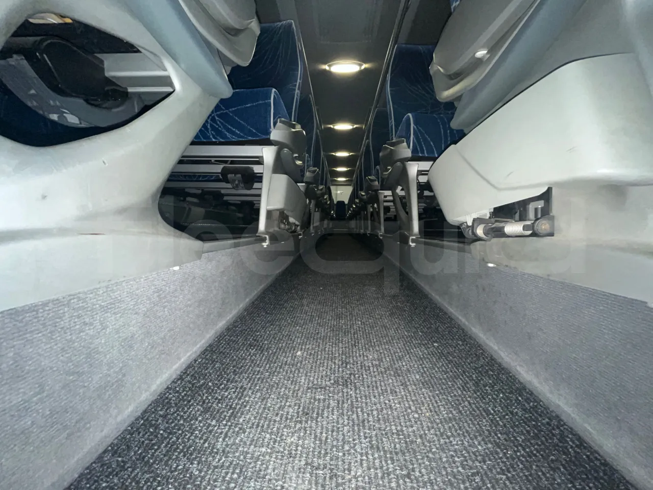 Mercedes-Benz Tourismo 632 01 - Euro6 - 315kW - 12.140mt - onboard devices 2