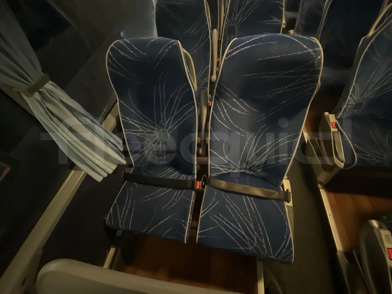 Mercedes-Benz Tourismo 632 01 - Euro6 - 315kW - 12.140mt - central seat safety belt