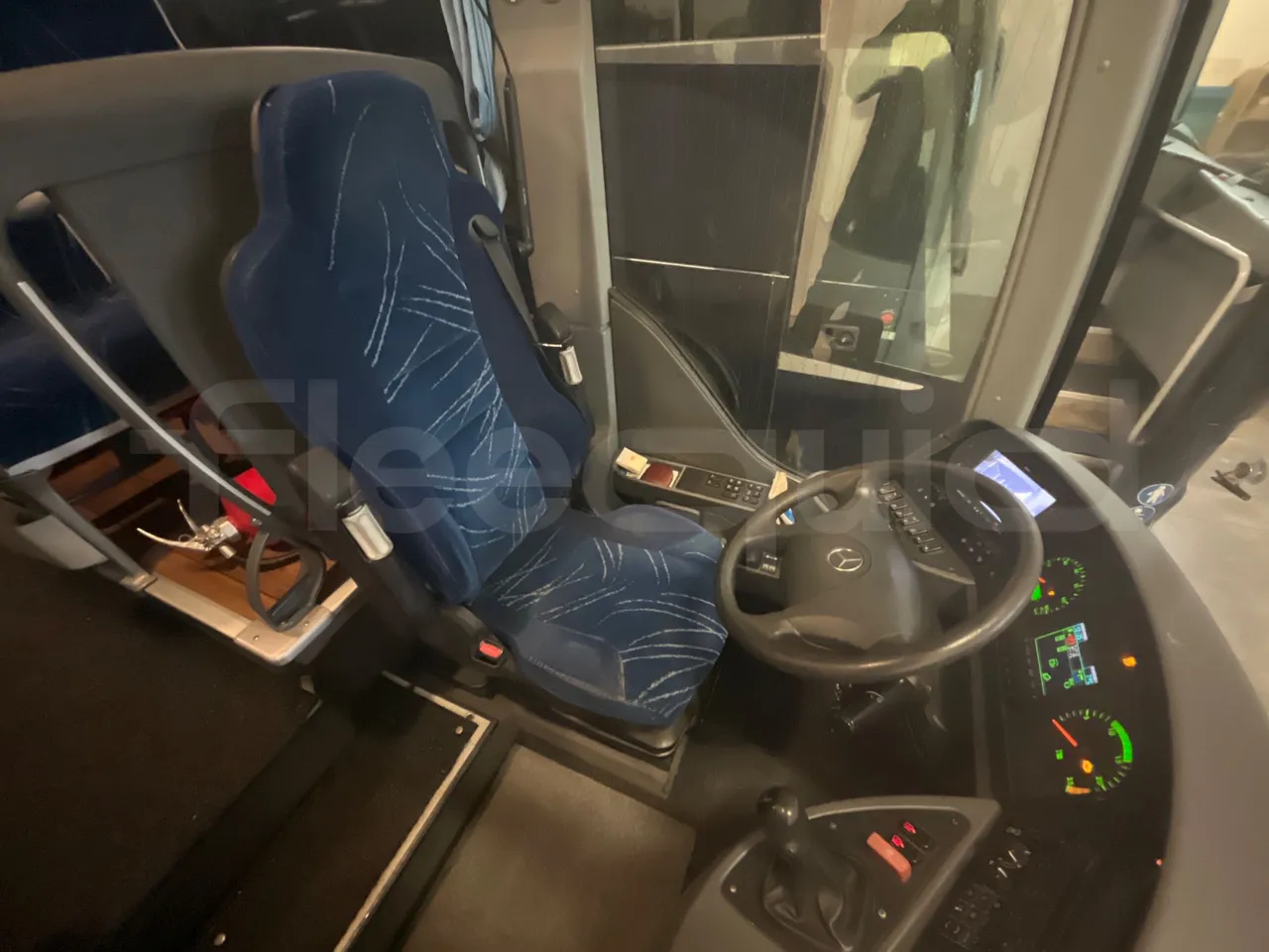 Mercedes-Benz Tourismo 632 01 - Euro6 - 315kW - 12.140mt - driver's seat photo