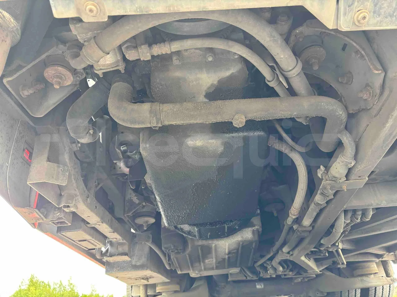 Iveco Urbanway - engine without protection