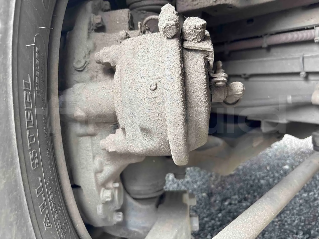 Iveco Urbanway - front brake calipers right