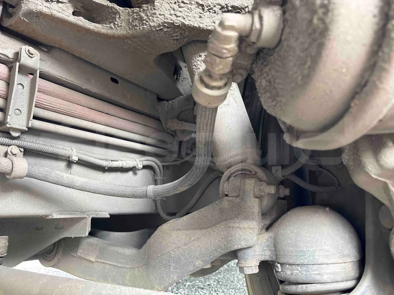 Iveco Urbanway - front shock absorbers left
