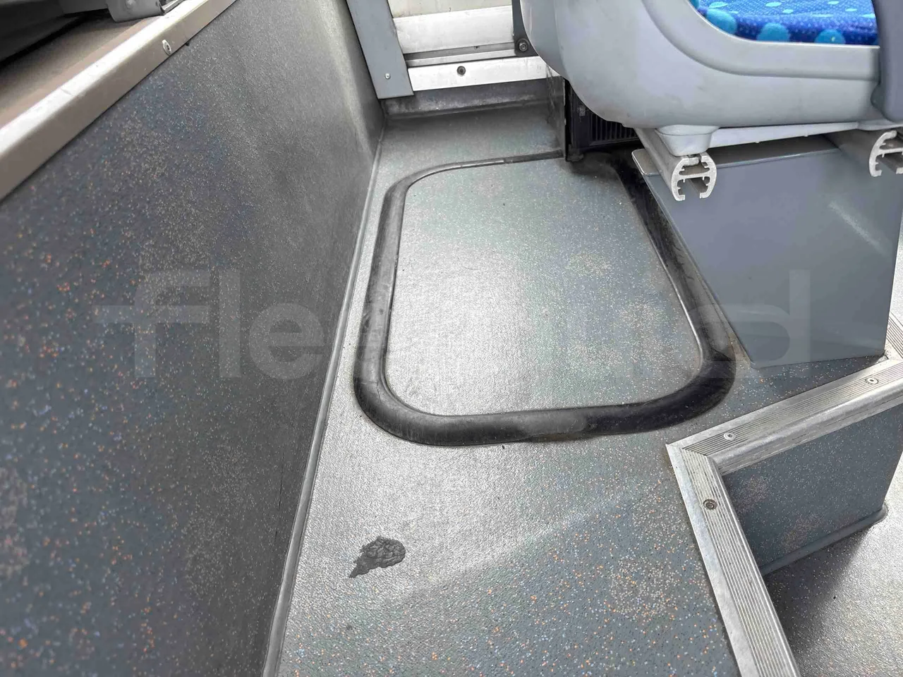Iveco Urbanway - floor hatches photo