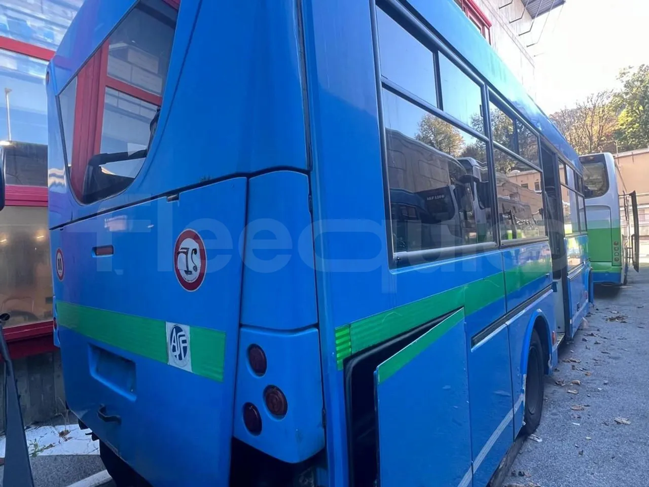 Iveco Cacciamali TCI 800/840 - Euro3 - 176kW - 8.400mt - Base cover photo