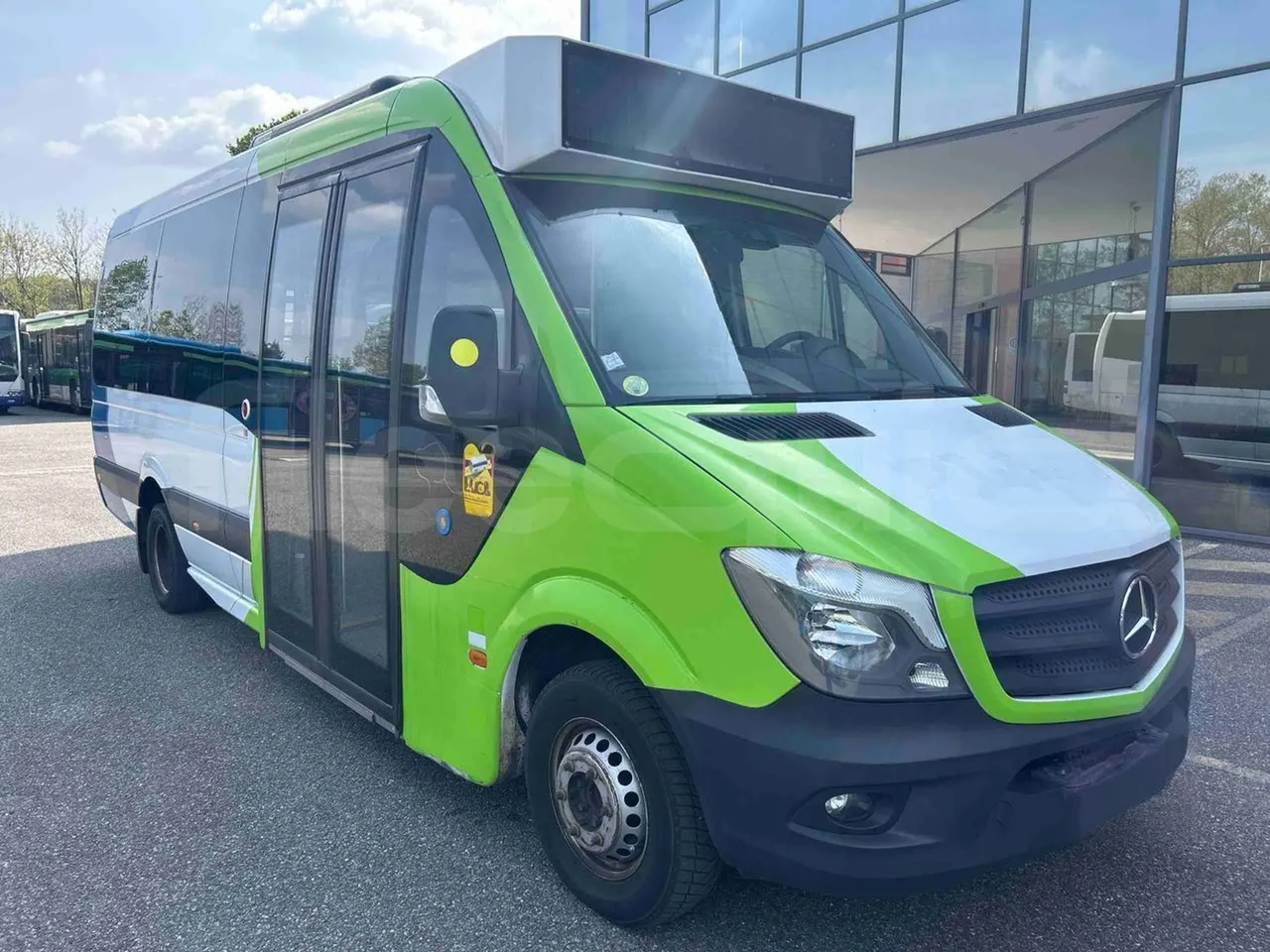 Mercedes-Benz Sprinter 906BB50 - EUR 6 -120kW - 7.361m - Base cover photo