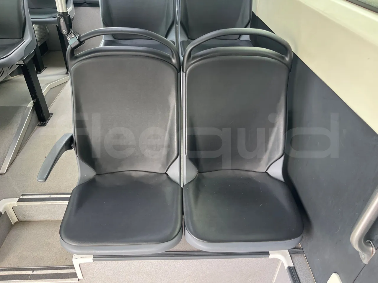 Mercedes-Benz Sprinter 906BB50 - EUR 6 -120kW - 7.361m - single seat detail