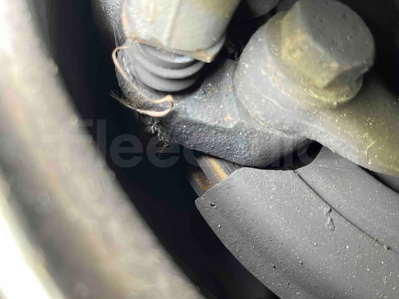 Mercedes-Benz Sprinter 906BB50 - EUR 6 -120kW - 7.361m - axle 2 discs right