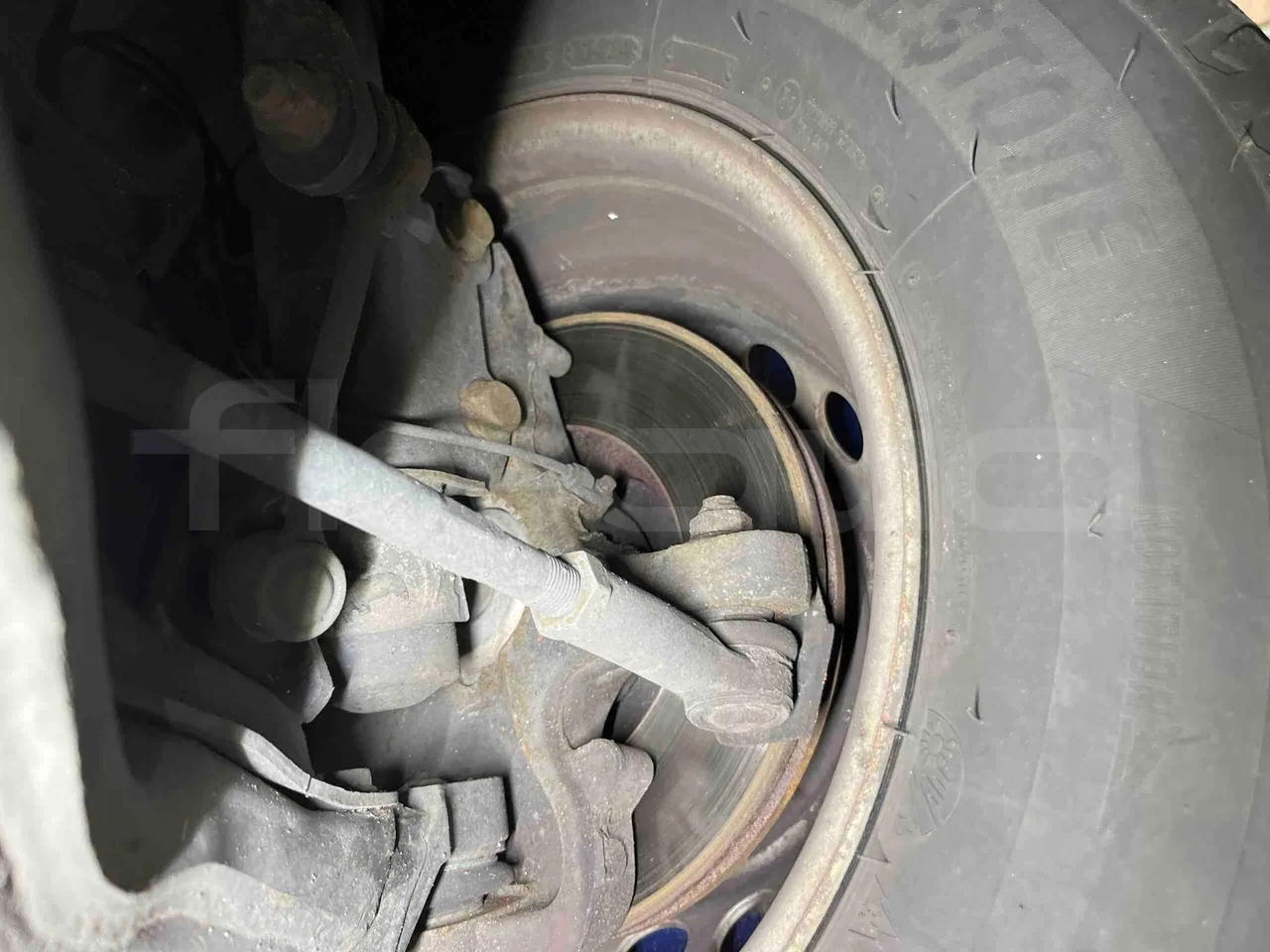 Mercedes-Benz Sprinter 906BB50 - EUR 6 -120kW - 7.361m - front discs left