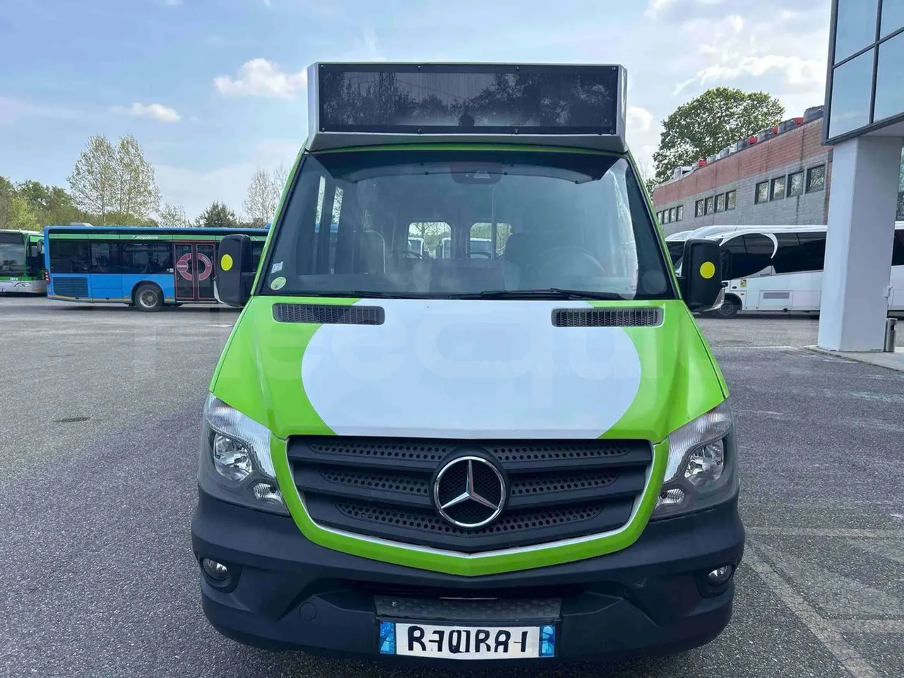 Mercedes-Benz Sprinter 906BB50 - EUR 6 -120kW - 7.361m - front photo