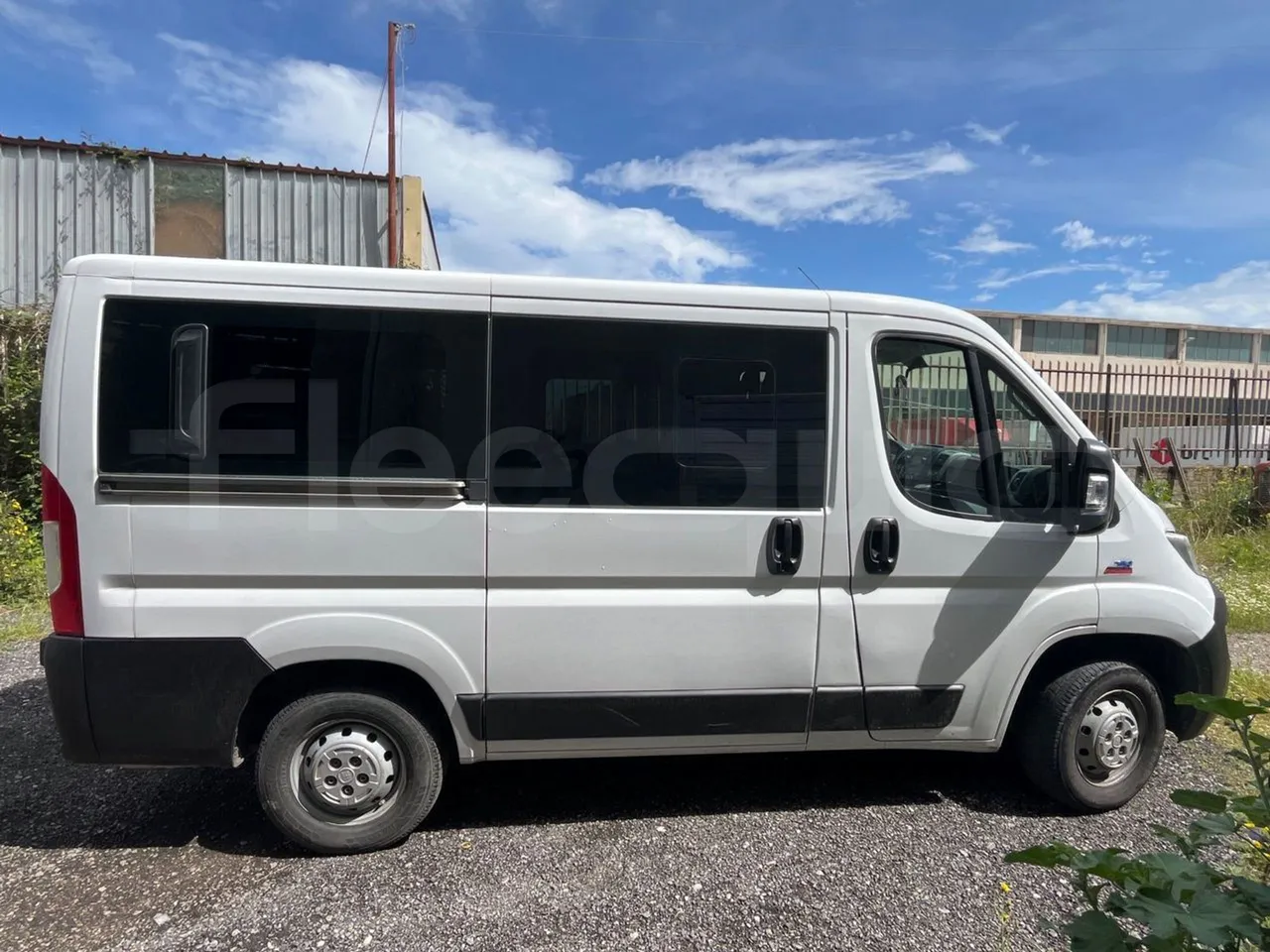 Fiat Ducato 250 - EUR6 - 110kW - 4.963m - right side doors closed