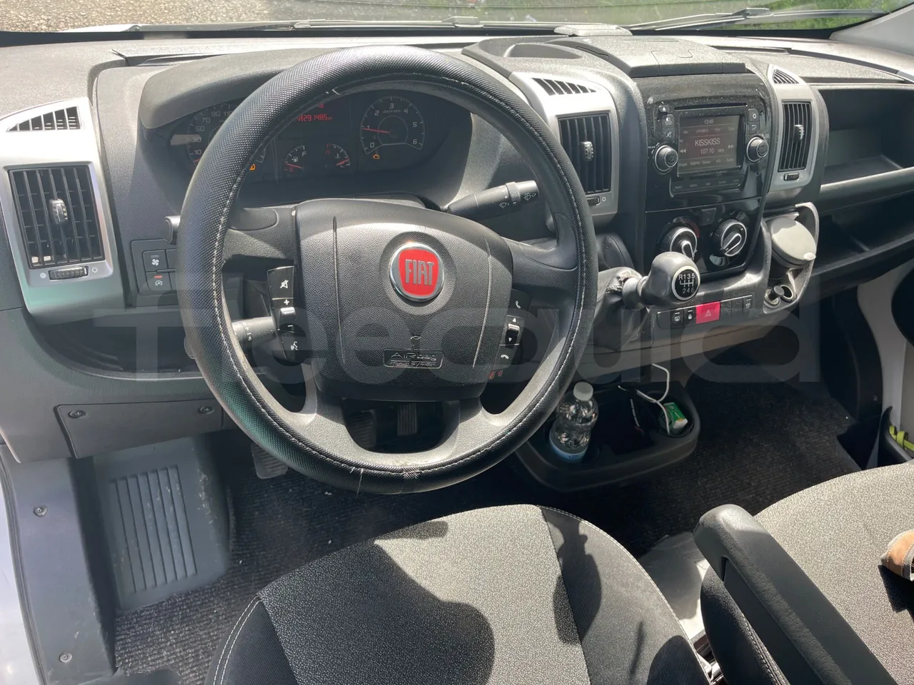 Fiat Ducato 250 - EUR6 - 110kW - 4.963m - steering wheel photo