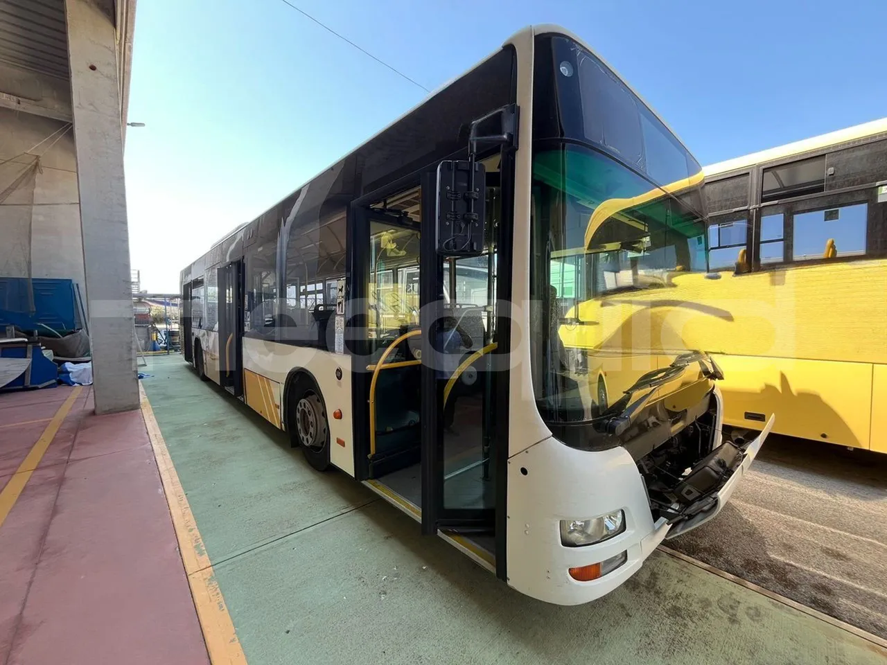 Man Lion's City A21/ Euro 4 - 228Kw - 11,950 Mt - Base cover photo