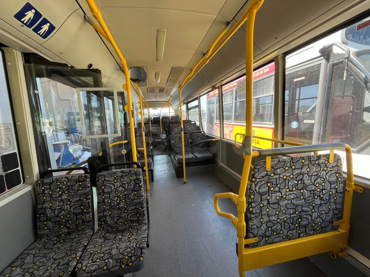 Man Lion's City A21/ Euro 4 - 228Kw - 11,950 Mt - driver's seat photo (mandatory for bus to scrap)
