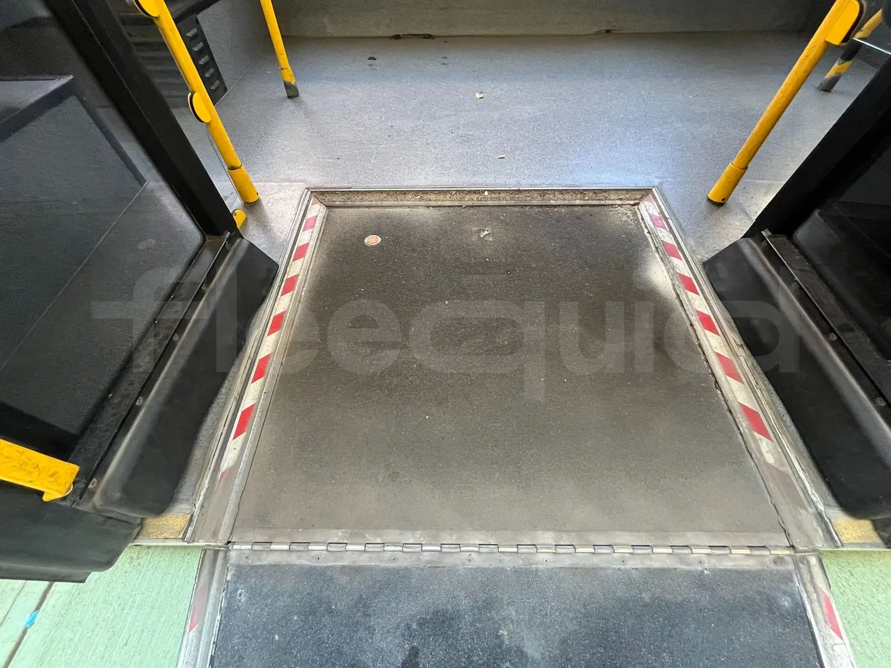 Man Lion's City A21/ Euro 4 - 228Kw - 11,950 Mt - handrails photo